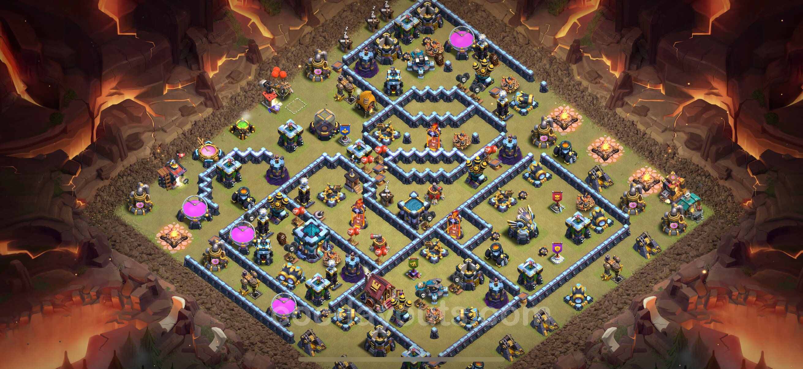 TH13 Die War Base vom RH13 #272